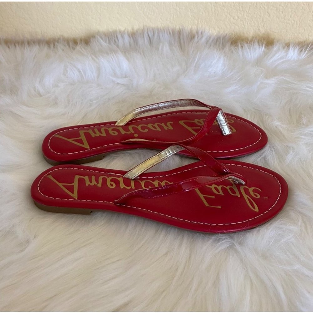American Eagle Red Flip Flop Sandals | Women’s Size 6
